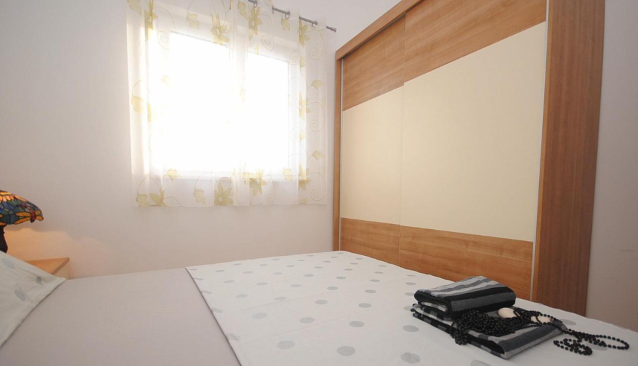 Apartment Noel Рогозниця Екстер'єр фото